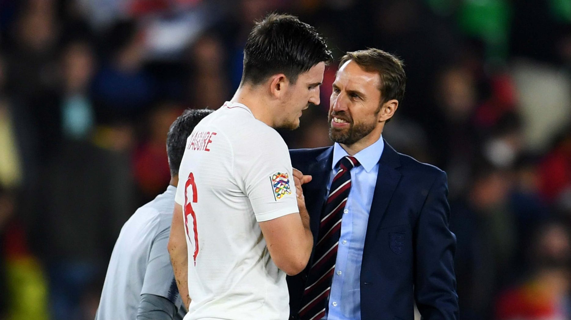 Cảnh báo xảy đến với Harry Maguire - Bóng Đá