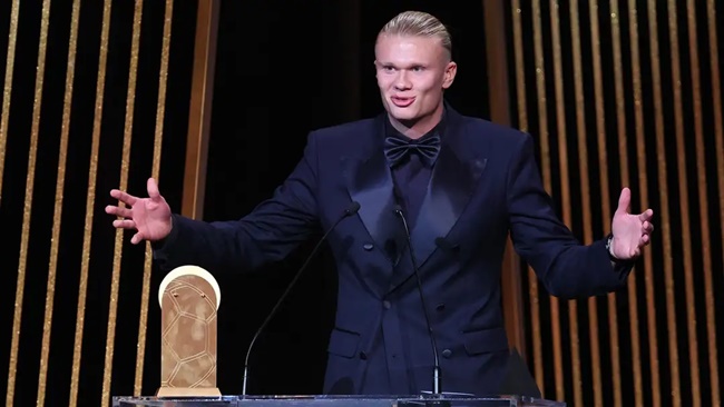 Erling Haaland teases new celebration after winning Gerd Muller trophy at Ballon d