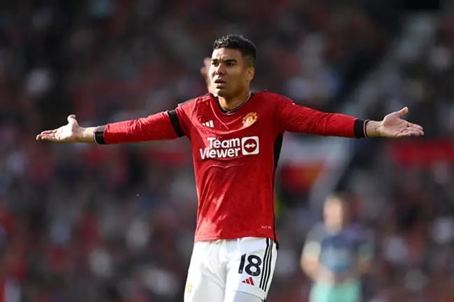 Man United fans want player to be dropped despite dramatic late win against Brentford - Bóng Đá
