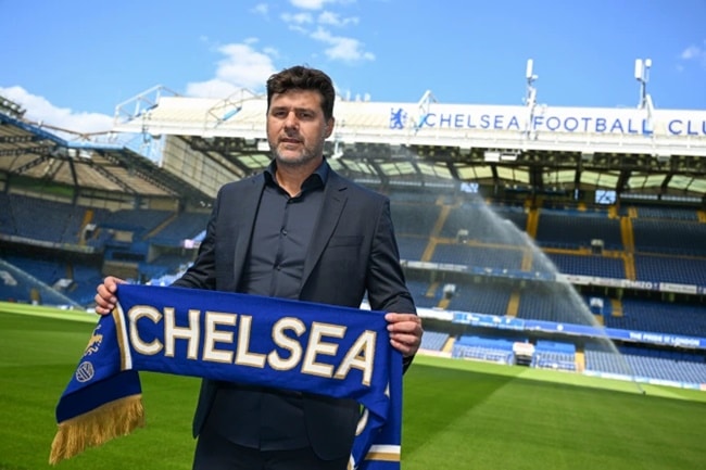 Chelsea in chaos as Pochettino has NO IDEA who will be on plane to pre-season tour - Bóng Đá