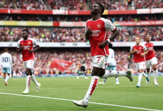 BUKAYO SAKA TIPPED BY RIO FERDINAND TO BECOME ARSENAL LEGEND AFTER STUNNING STRIKE - 