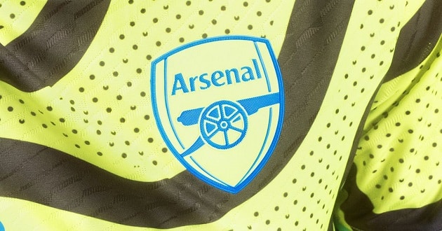Arsenal unveil 
