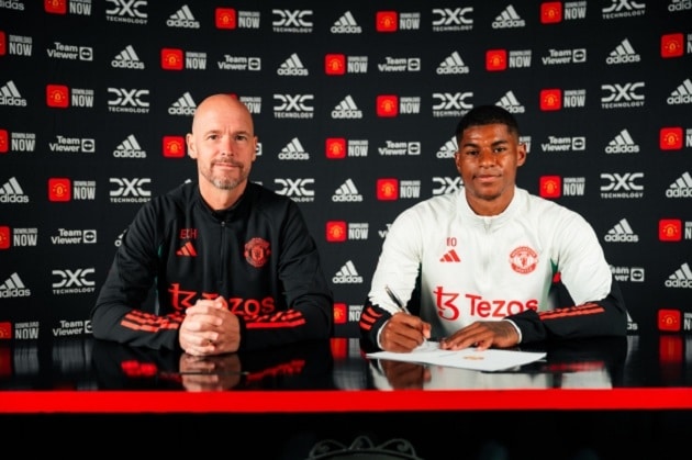 Marcus Rashford poses for touching family snaps in ‘This Is Home’ shoot after signing new £325k Man Utd contract - Bóng Đá