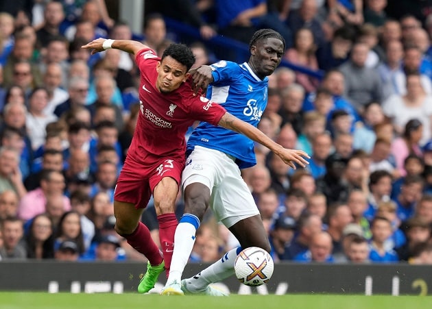 Manchester United could move for Everton star Amadou Onana after Casemiro injury news - Bóng Đá