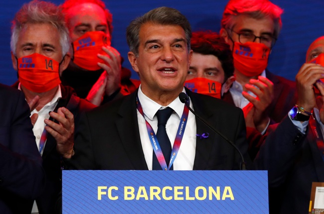 Chủ tịch Barca quyết 
