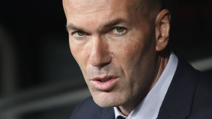 Zidane lần đầu tiết lộ lý do rời Real Madrid - Bóng Đá